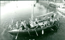 OLYMPIA ERUDDER CREW ZERS SIRIUS BEIN SEEBERERZERRUDER RENN FILM - Vintage Photograph