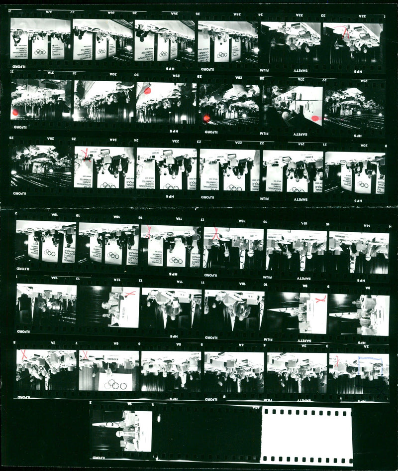 FILM DIRECTED SYED WAJID ALI PAKIST AND SHOT BLACK JEAN - Vintage Photograph