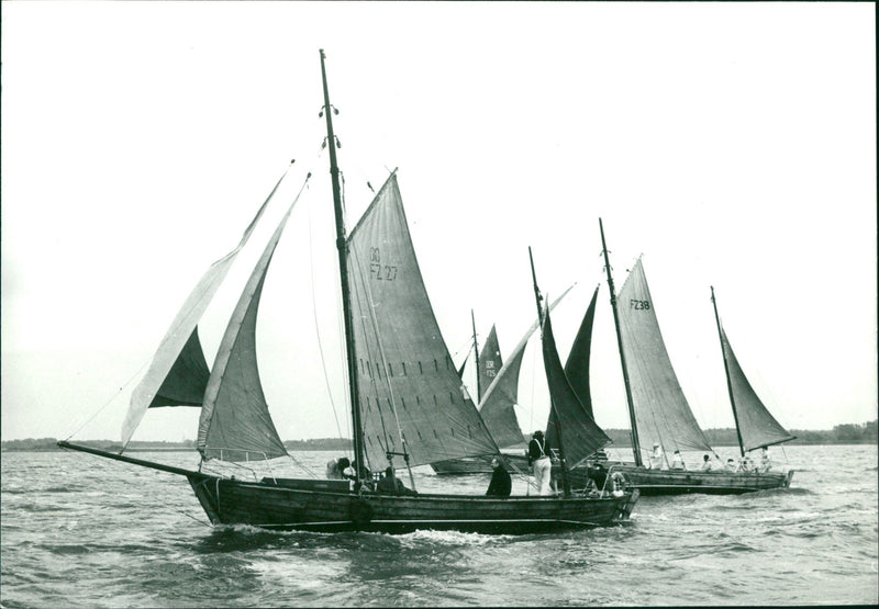 VEB VOLKSWERFT STRALSUND TRAINING FILM PICTURE - Vintage Photograph