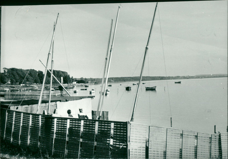 ABUD MOOD SALAHOFF RECIK TOTO ZURGER CHARACTER MOVIE - Vintage Photograph