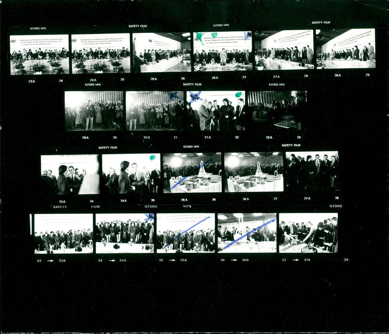 1984 OLYMPICAL OLYMPIC WINTER PLAY RUKKEHR BERLINLECHE TETESSA FILM - Vintage Photograph