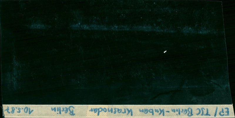 SIT WRITER GALINA TIAN BERRIA KUINDDAR KUBAN KRASNODAR BERLE - Vintage Photograph