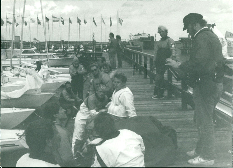 VEB VOLKSWERFT STRALSUND TRAINING FILM PICTURE - Vintage Photograph
