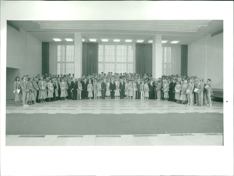 AUSZ COUNCIL OLYMPIC FILM MISSING SPOILER ADCOCO BERLIN - Vintage Photograph