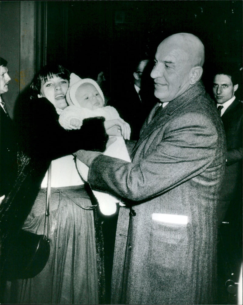 Telly Savalas & Julie Hovland - Vintage Photograph