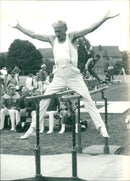 GYMNASTICS HUNDREDS CAPITALS DROVE RHYTH FILM - Vintage Photograph