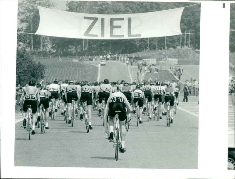 BERHARD FINED IBERHARD THEMED FILMIN BER HARD BERHAR - Vintage Photograph