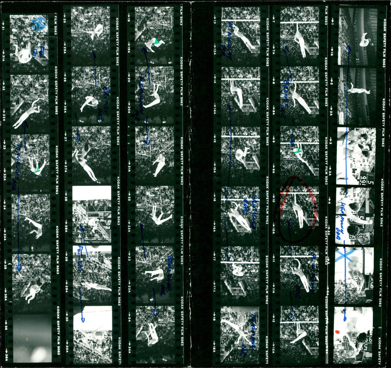 SPEIDER ADICSSO MOSHE NOT CIONIS PEOPLE PHO FILM - Vintage Photograph