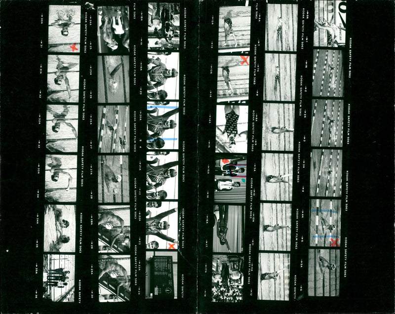 AROUVER OBULLDODODOC GUGUDELEDEC STOLE SCHWIMU SPL FILM - Vintage Photograph