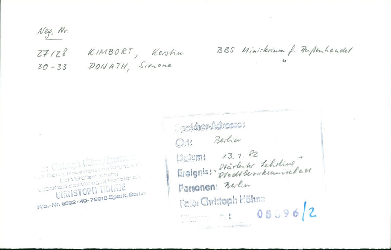 1982 MEET STRONGEST LEHRLINE BERLIN SEE FILM VERA - Vintage Photograph