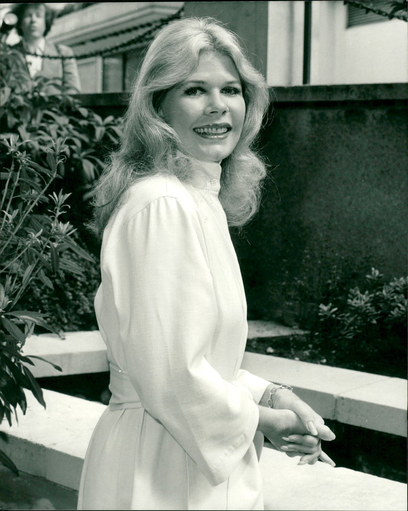 Loretta Swit - Vintage Photograph