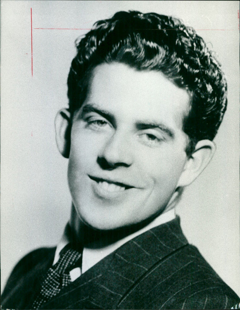 HARRIS ROLE TRI MUSIC TVI SINGER - RESERVE DIVISIONAL BRARY IAN, LONDON - Vintage Photograph