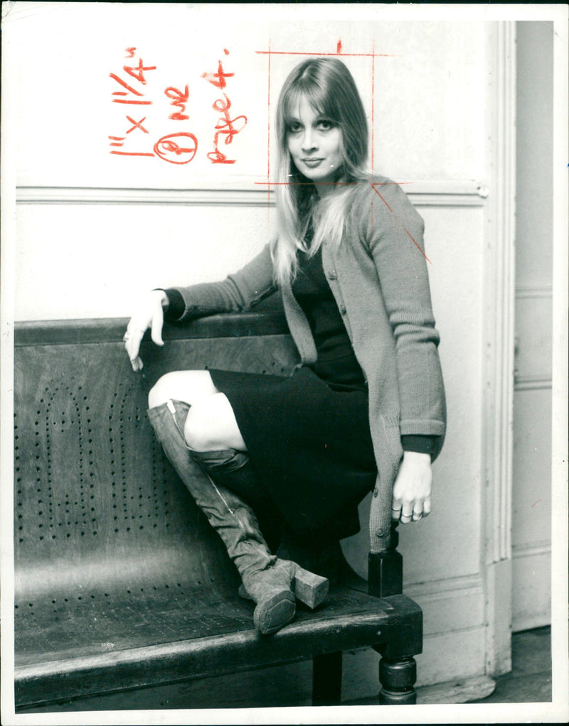 1971 - HEMPEL ANOUSIA SHES THE, LONDON, FILM, ACTRESS - Vintage Photograph