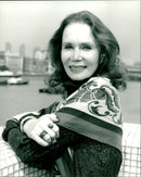 1984 - HELMOND KATHERINE COMES CLEAN AMERICAN KATHERINE

, FILM, ACTRESS - Vintage Photograph