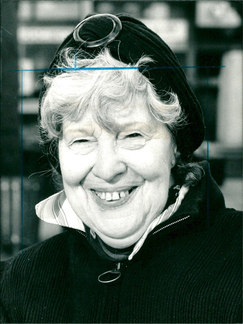 1987 - WING AM ACTRESS ANNA FOL PAGE, TV, PRESS - Vintage Photograph