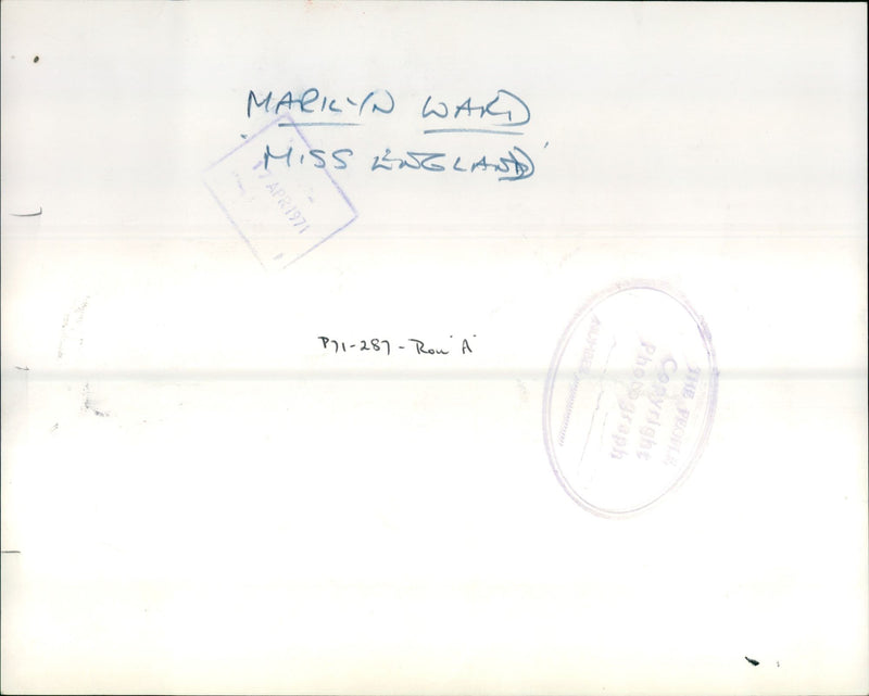 1971 - WARD MARILYN BEAUTY MISS ENGLAND RON, FILM - Vintage Photograph