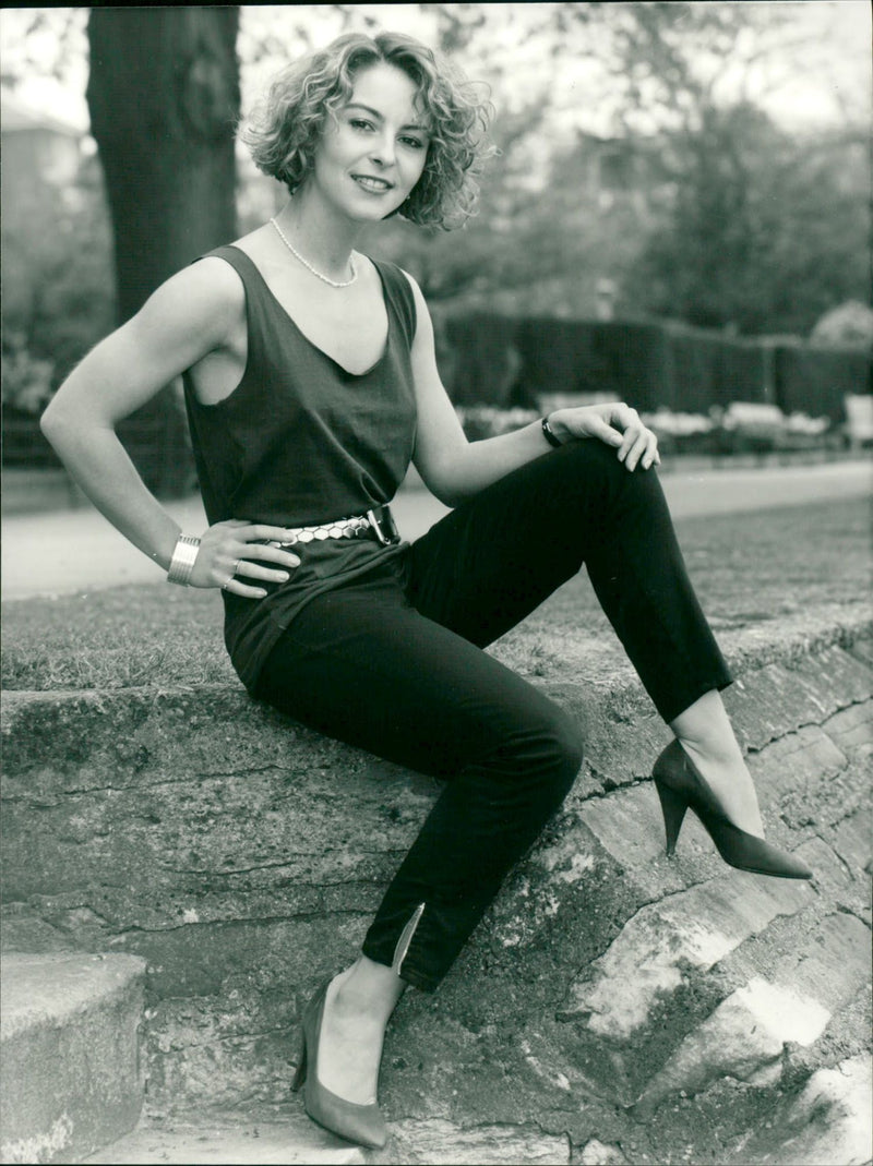 1984 - JANE SALLY JACKSON ACTRESS, LONDON - Vintage Photograph