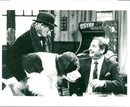 WINTERS MIKE BER NIE COMEDIANS - DIVISIONAL LIBRARY DAVE ROBIN, LONDON, CONCERT - Vintage Photograph