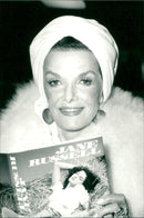 1986 - RUSSELL JANE FILMS ACTRESS AGE RUSSELL

JANE, LONDON, USA - Vintage Photograph