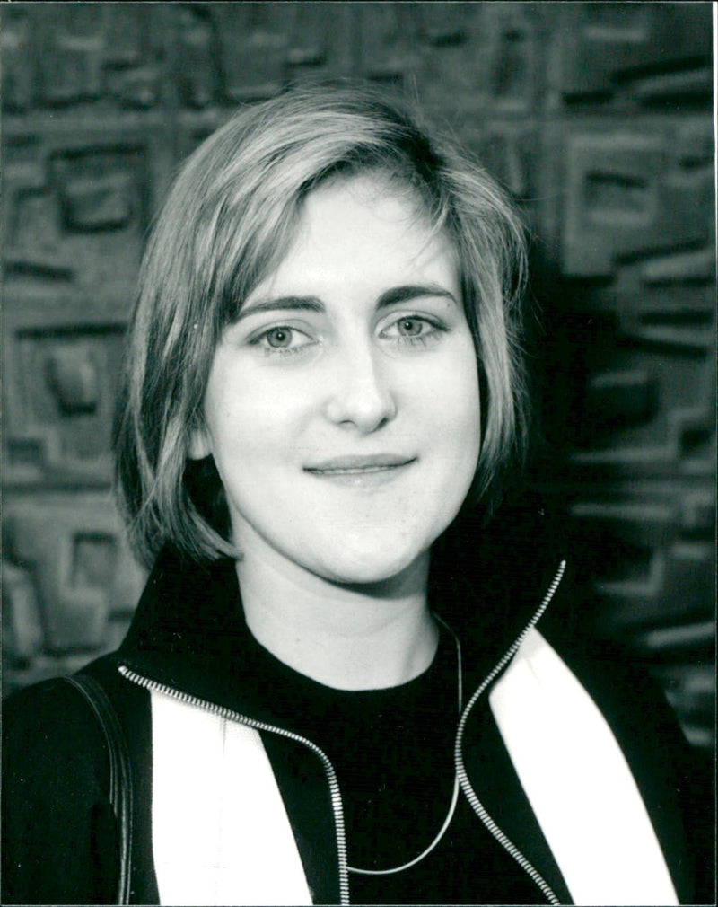 1987 - TOUZEL SYLVESTRA ACTRESS, LONDON, FILM - Vintage Photograph