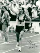 CASTELLA ROBERT DE AUSTRALIAN ATHLETE - PAP, MOVIE - Vintage Photograph