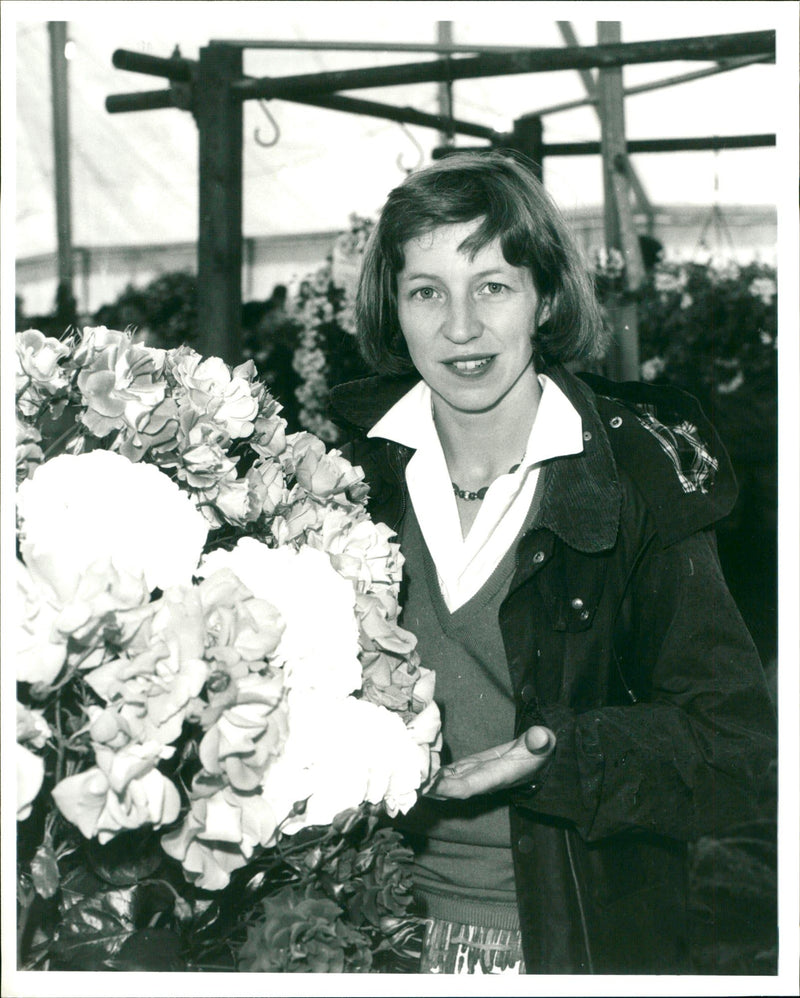 DON CHARLTON , IN PROGRAMME THREE OF GRANADA TELEVISION'S NEW FILM - Vintage Photograph