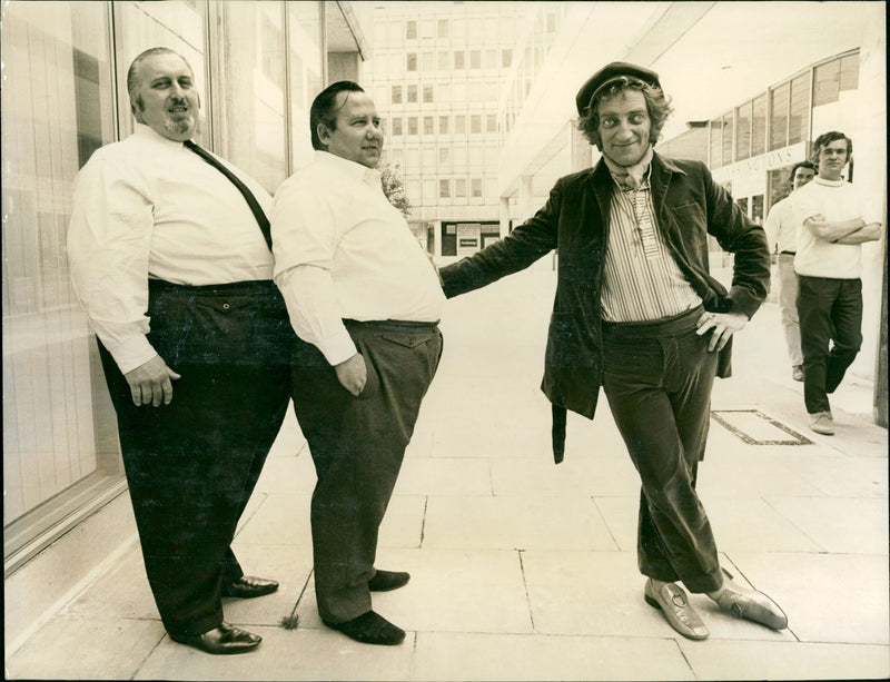 FELDMAN. MARTY. T. V. SCRIPTWRITER - Vintage Photograph