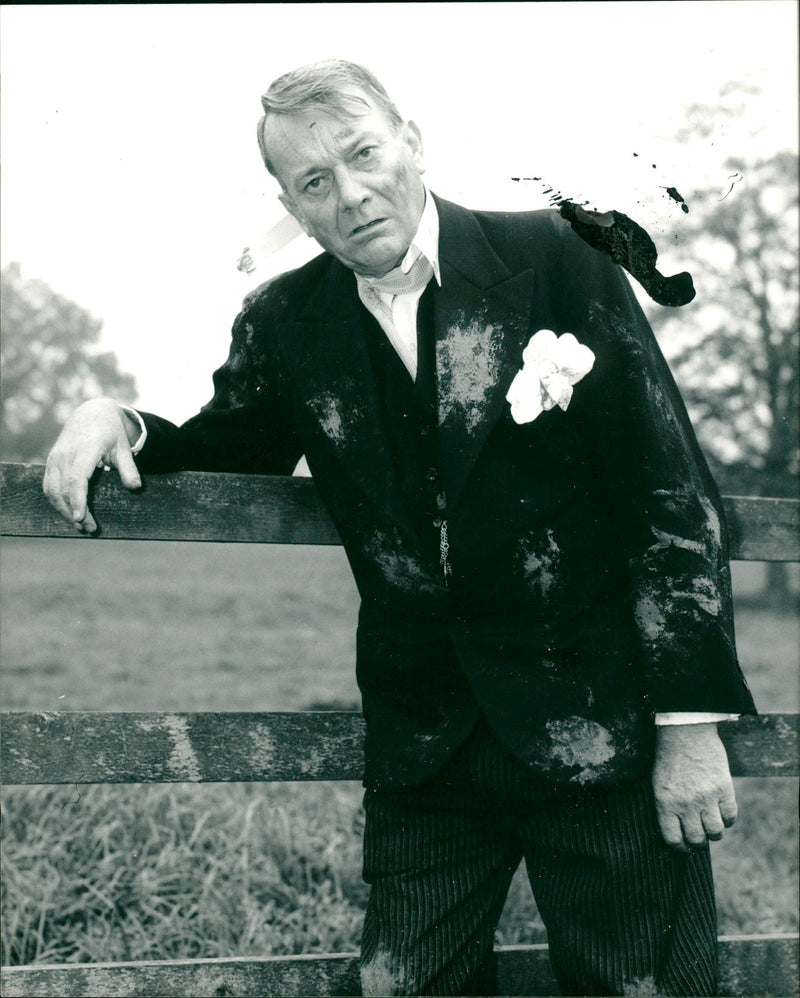 1986 - SOME SCOOP BIG MICHAEL MALONEY WILLIAM NELSON, LONDON, WAR, FILM - Vintage Photograph