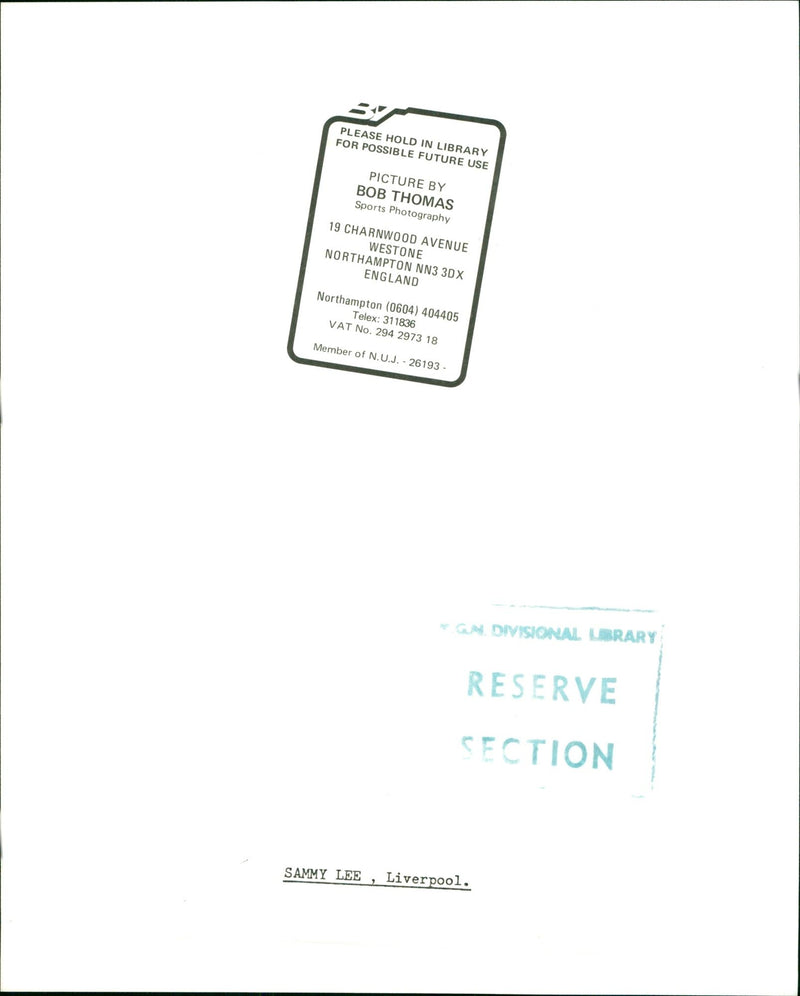LEE SAMMU FOOTBALL Q P R LPOOL F C - HOLD PLEASE LIBRARY BY THOMAS BOB SAMMY R. - Vintage Photograph