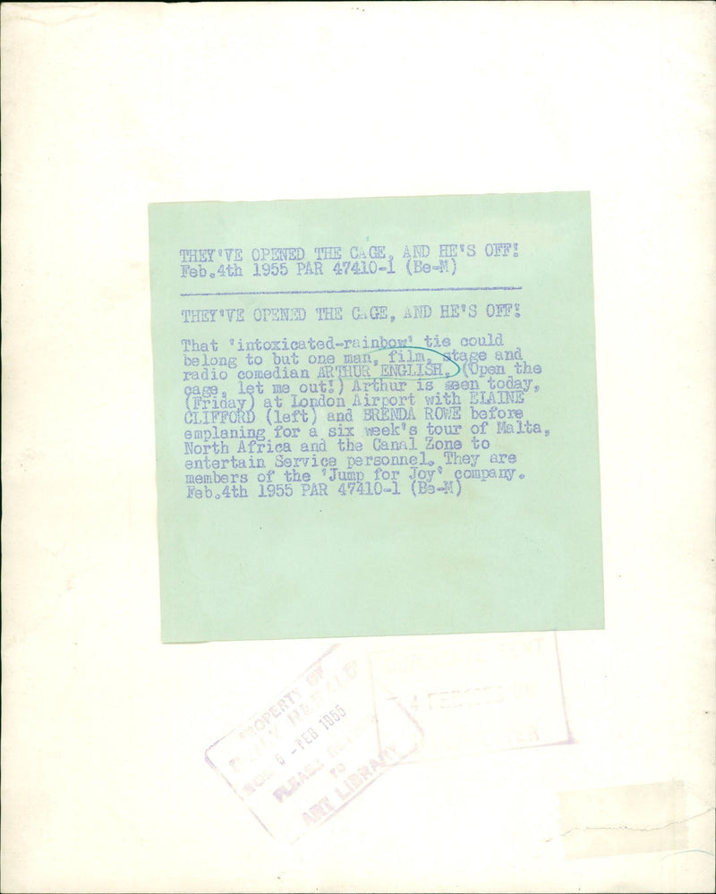 1955 - ENGLISH ARTHUR COMEDIAS THEYVE OPENED CACE THE, FILM, - Vintage Photograph