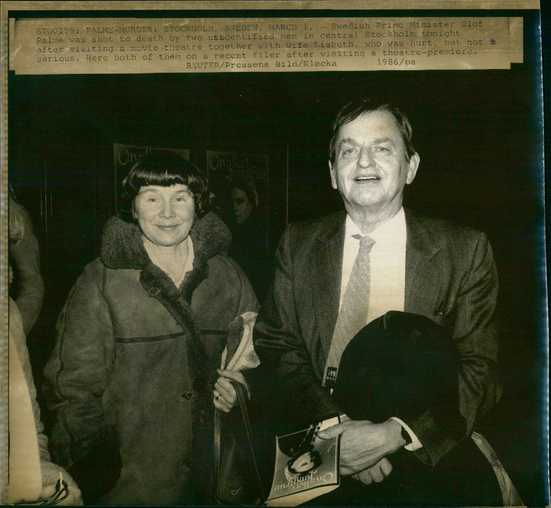 1986 - NANANG OTTANID PALME OLOF RESERVE DIVISIONAL, MOVIE, TOGETHER, WIFE - Vintage Photograph