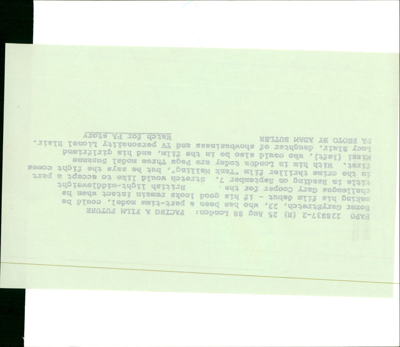 STRETCH GARY - LONDON PADO AUG BY BUTLER ADAM BLAIR LUCY, MODEL, FILM - Vintage Photograph