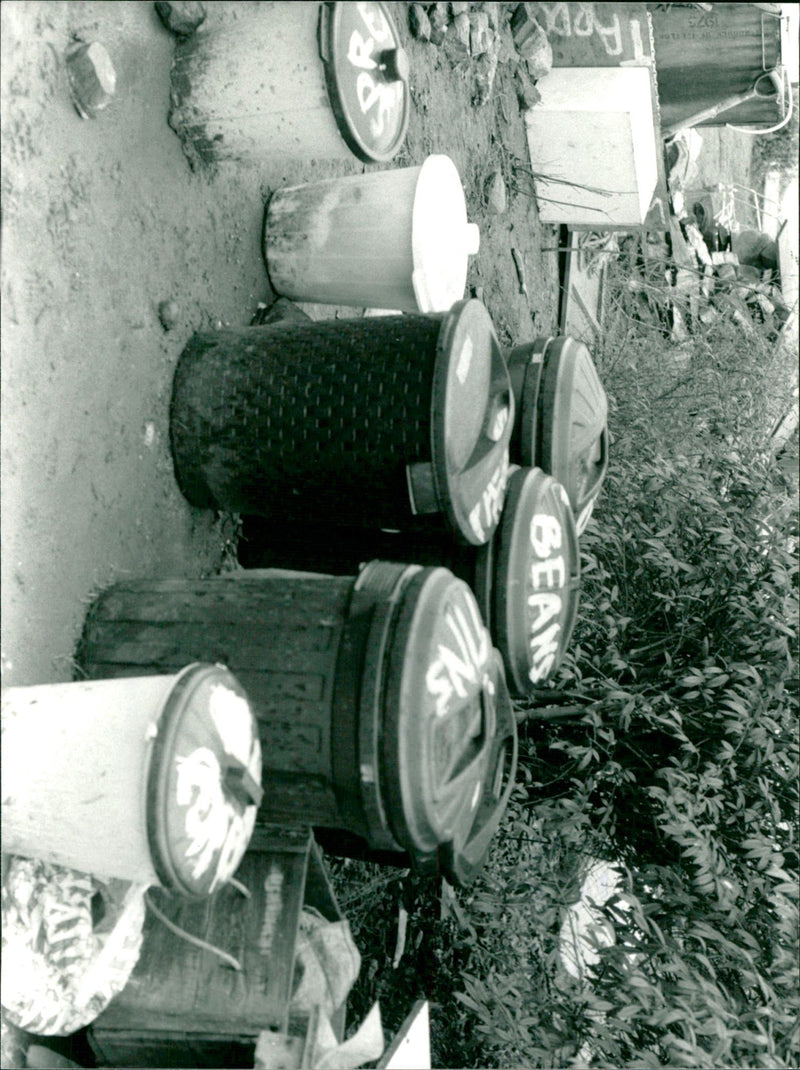 1983 - GREENHAM COM MON FOODBINS BINS LARGE USED, AIR, OUTSIDE, PRESS - Vintage Photograph