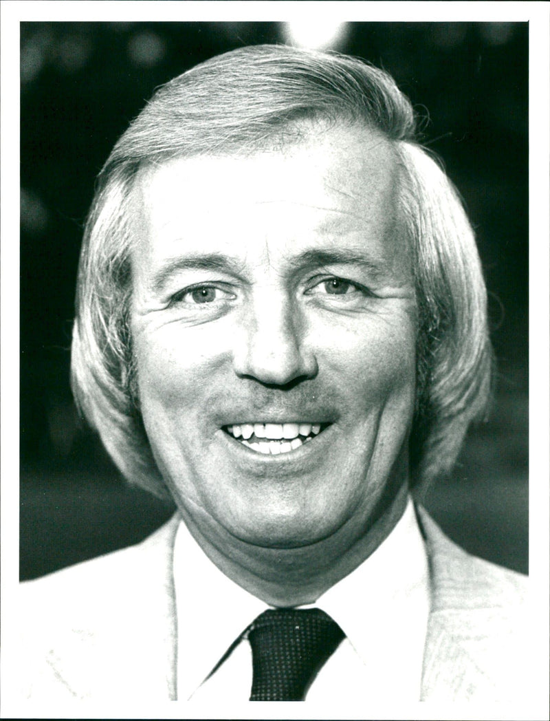 CUBBY BRIAN TRAINER - GUBBY CHESHIRE ALD, SECTION - Vintage Photograph