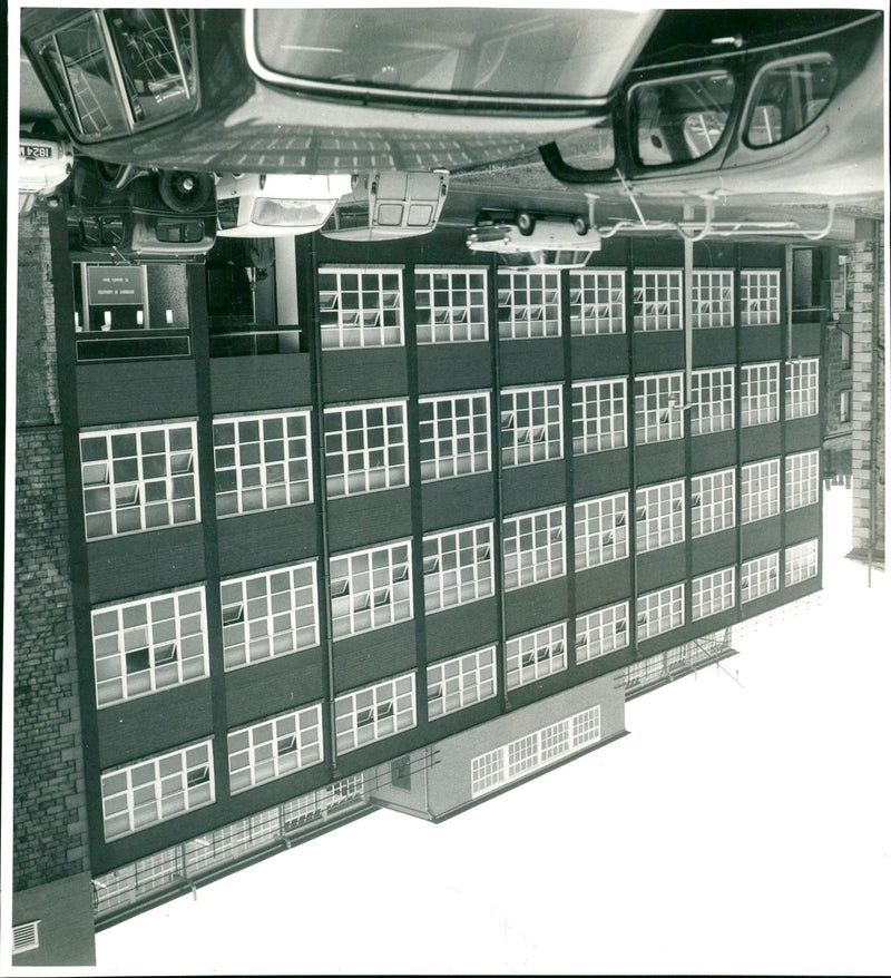 LANCASTER LINIVERSITY - SUN NEWSPIX NEW STUDENTS, FILM - Vintage Photograph