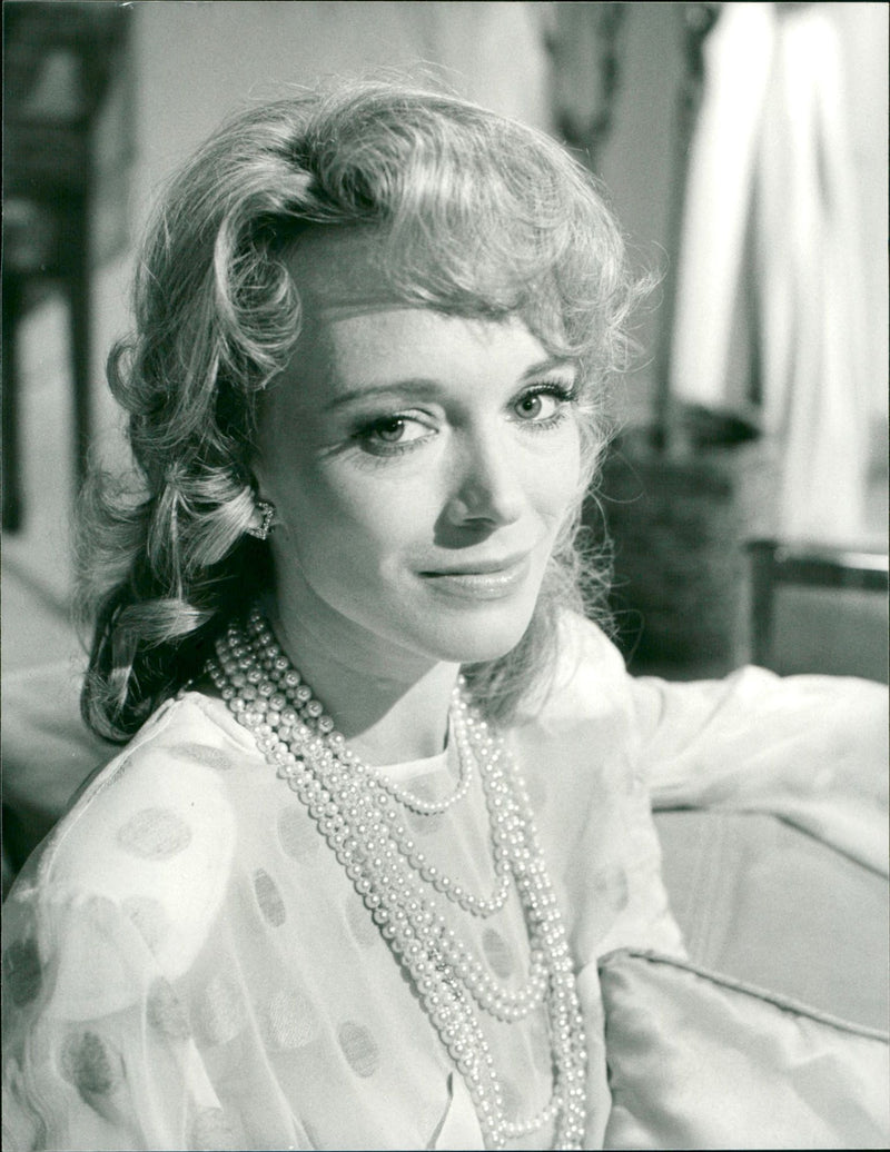 1986 - MALCOLL CATRIONA ACTRESS DIVISIONAL UBRARY MACCOLL JONG HOLLY DE, FILM - Vintage Photograph