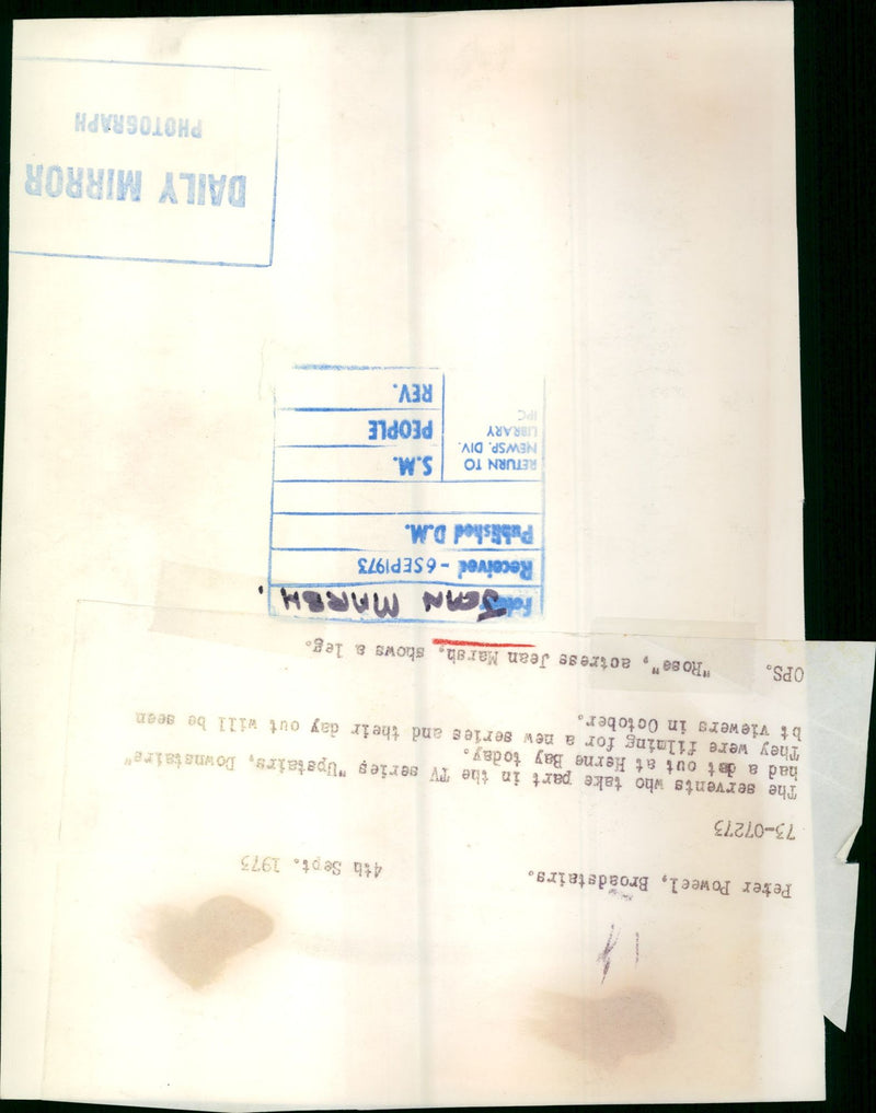 1975 - NARSOEN Y ACTRESS PETER POWEEL BROADSTAIRS MARBH JENN, FILMING, JEAN - Vintage Photograph