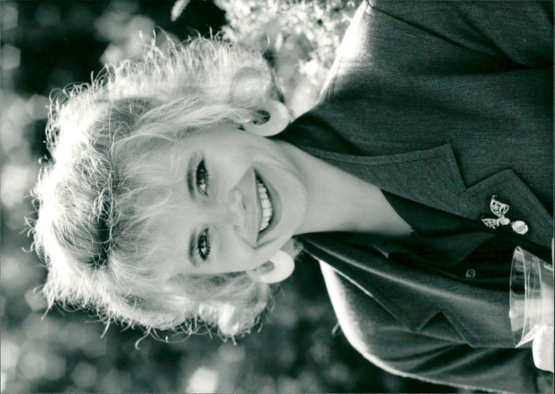 LACEY REBECCA ACTRESS - UNIVERSAL AND PICTORIAL AGENCY, BRITISH, LONDON - Vintage Photograph