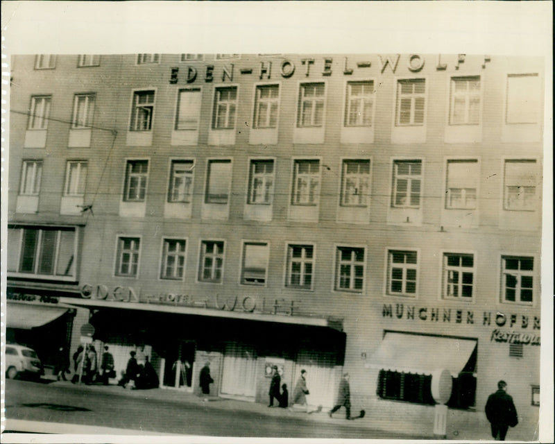 1961 - MUNICH GERMAN LONDON TELEPHOTO, POLICE, PARIS - Vintage Photograph