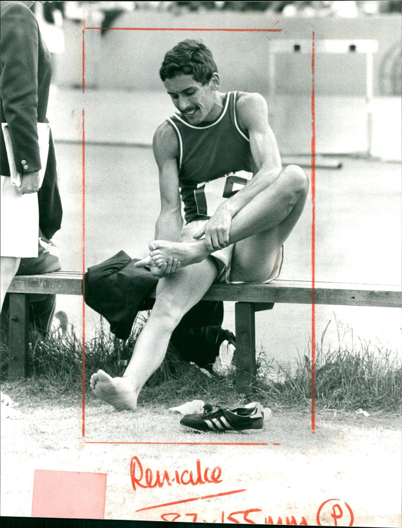 1976 - STEWART IAN ATHLETE OLD PUBLISHED - Vintage Photograph
