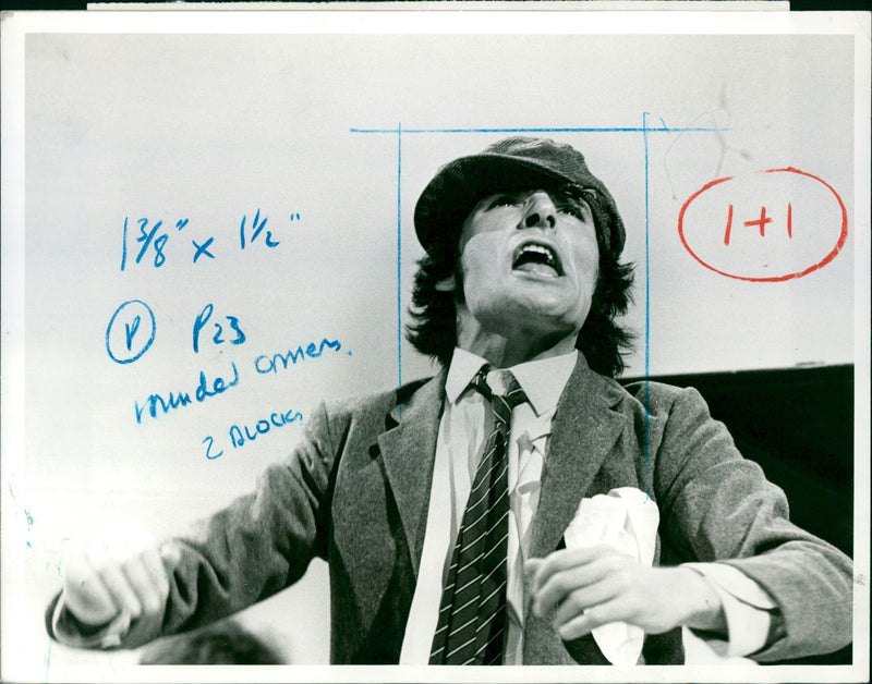 1975 - VENNER TONY ACTOR FEB LIN LONDON PEO, HOUSE, SOUTH - Vintage Photograph