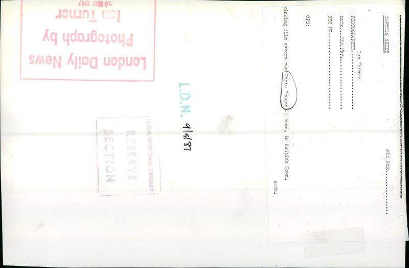 1987 - TURNER LAN MENGES FILM CHRIS COMBRA MAN TAN CAPMTON PIC SHEET, LONDON - Vintage Photograph