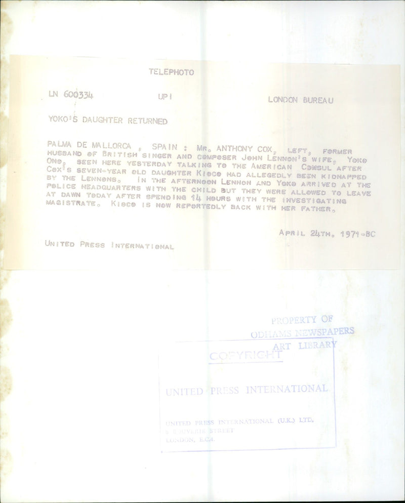 1971 - COX ANTHONY FILM DIRECTIE TELEPHOTO LONDON LENNONS LEE JOHN, AMERICAN - Vintage Photograph