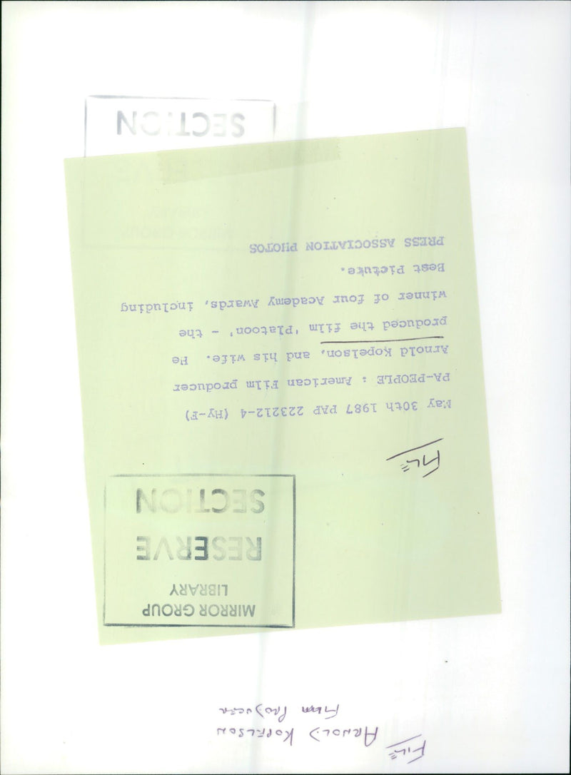 1987 - KOPELSON ARNOLD FILM PRODUCER FIRM PRODUCTS, PRESS, WIFE - Vintage Photograph