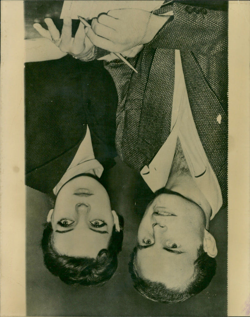 1958 - FILM OF SON ZANUCK DARRYL RICHARD FILMS FOX ZANUCKS, ACTRESS, LONDON - Vintage Photograph