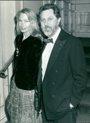 1987 - URTW FILM PROD FILE PAP MAY, BRITISH, WIFE - Vintage Photograph