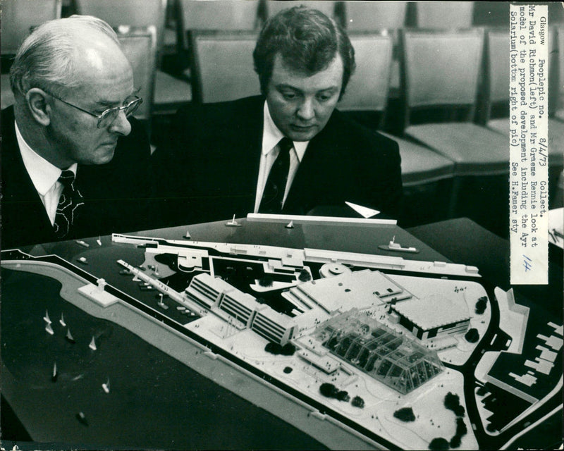 PLAN SOLARIUM TALKS SIOEN, MODEL, DAVID, JAMES - Vintage Photograph