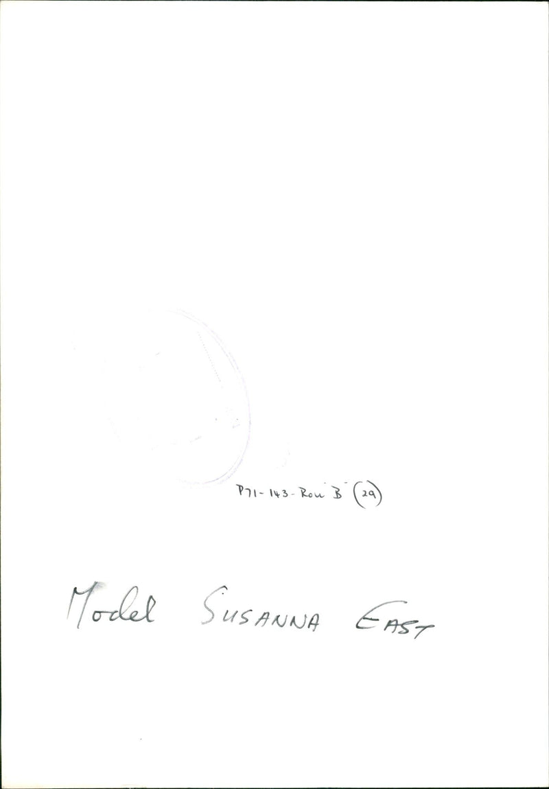 EAST SUSANNA MODEL - ROW, B - Vintage Photograph