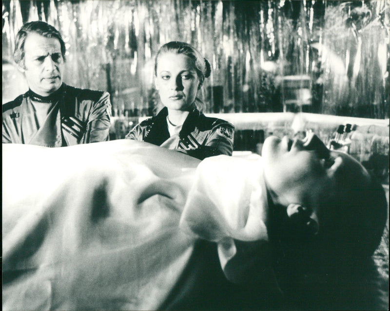 1984 - RADIO TV PROG MURDER IN SPACE INDEPENDENT PLC TELEVISION CENTRAL KATE - Vintage Photograph