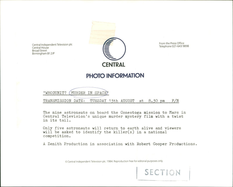 1984 - RADIO TV PROG MURDER IN SPACE PRESS THE OFFICE FROM, FILM, ROBERT - Vintage Photograph